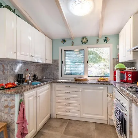 Nyaraló Statzu Butzu